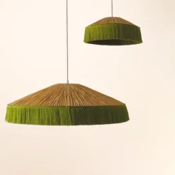 Abat-jour suspension en papier façon raphia et franges