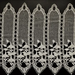 Brise bise en macramé esprit fleuri