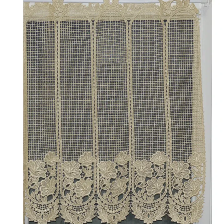 Brise bise en macramé fleuri