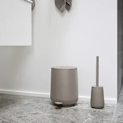Brosse pour toilette en grès et acier
