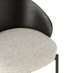 Chaise de bar design et bicolore