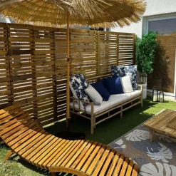 Chaise longue en bois d'acacia