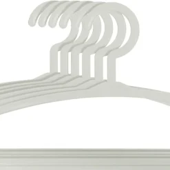 Cintres en plastique x 6 pour enfant