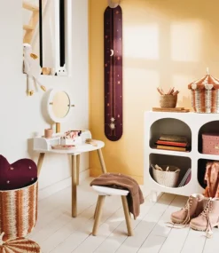 Coiffeuse enfant avec miroir et tabouret assorti