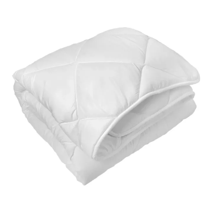 Couette au toucher peau de pêche en microfibre