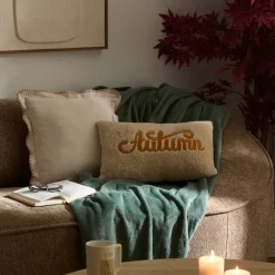 Coussin décoratif déhoussable à bord ondulé