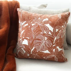 Coussin décoratif déhoussable motif feuillage tropical