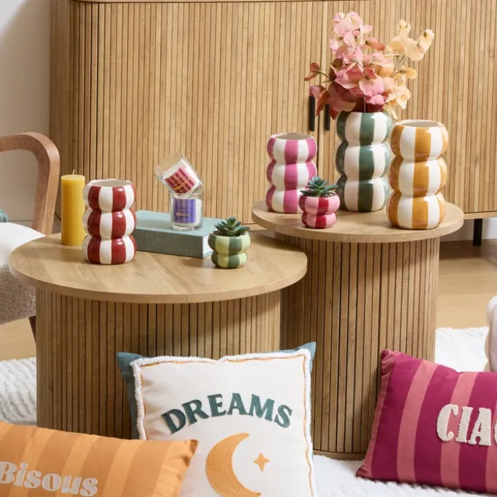 Coussin décoratif en coton brodé avec motif lune et étoile