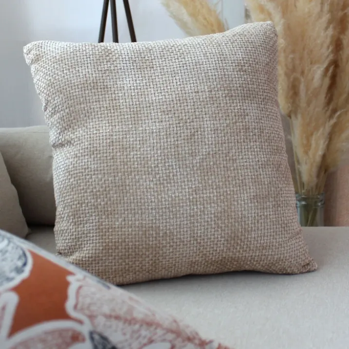 Coussin décoratif en velours chenillé