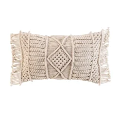 Coussin déhoussable avec franges et macramé