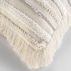 Coussin déhoussable en coton tissé avec franges et rayures en relief