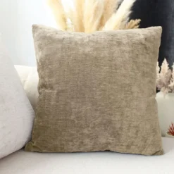 Coussin déhoussable en velours