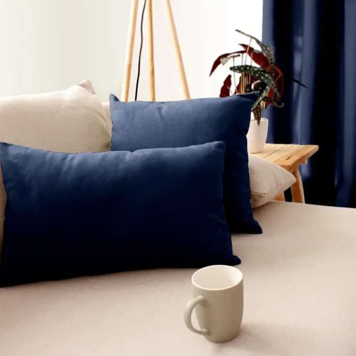 Coussin déhoussable uni en coton