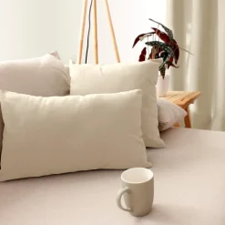 Coussin déhoussable uni en coton