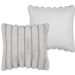 Coussin en imitation fourrure ultra douce à bandes
