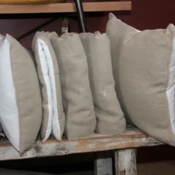 Coussin lin et coton bourdon