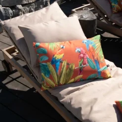 Coussin outdoor imprimé perroquets