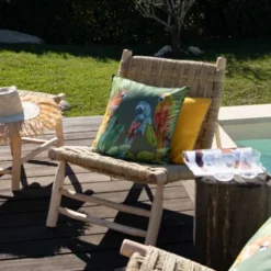 Coussin outdoor imprimé perroquets