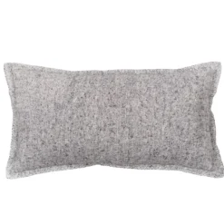 Coussin rectangulaire en coton brossé
