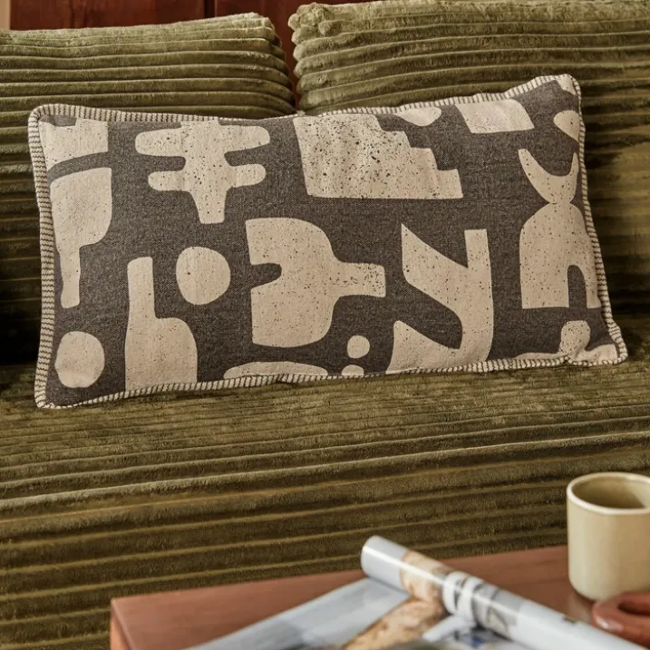 Coussin rectangulaire à motifs abstraits