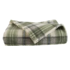 Couverture en laine tartan esprit montagne