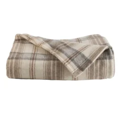 Couverture en laine tartan esprit montagne