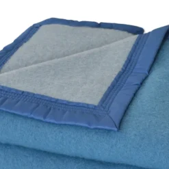 Couverture en 100% pure laine vierge 500g/m²