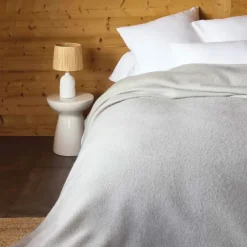 Couverture laine véritable