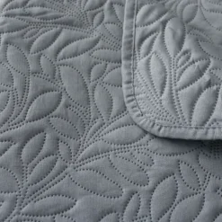 Couvre-lit microfibre à motif floral