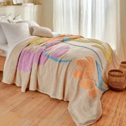 Dessus de lit en coton à motif floral tufté