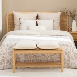 Dessus de lit matelassé à motif ethnique
