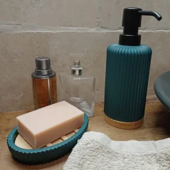 Distributeur à savon strié