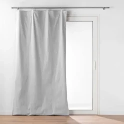 Doublure thermique avec anneaux pour rideaux