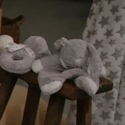 Doudou lapin gris
