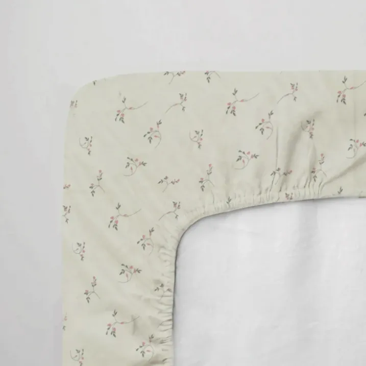 Drap-housse bébé en jersey 100% coton extensible fleurs