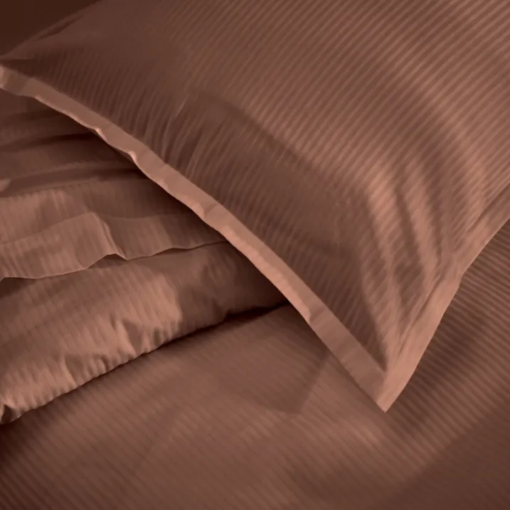 Drap satin de coton rayures ton sur ton