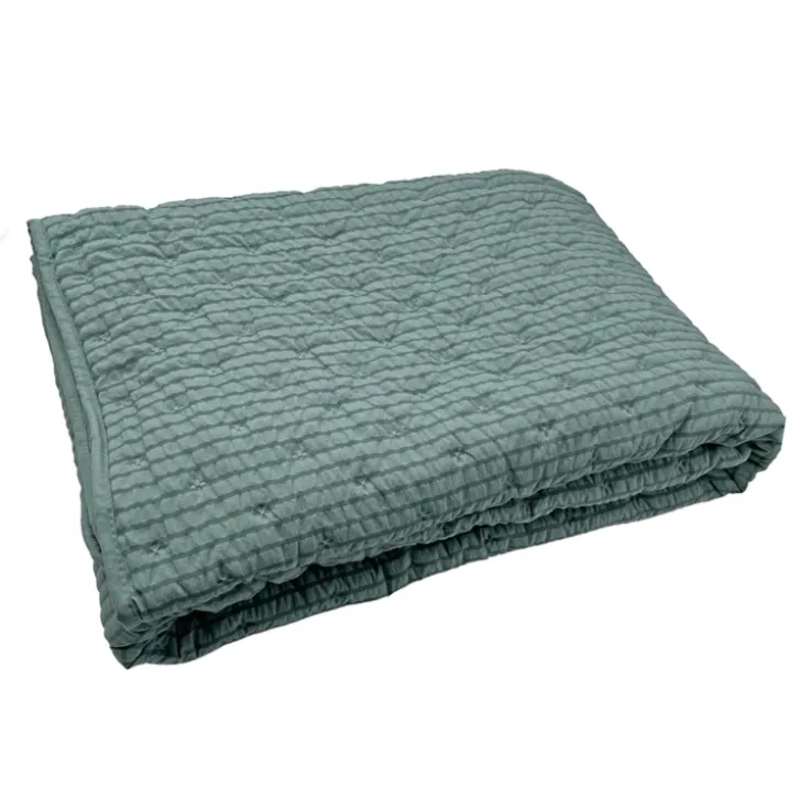 Edredon ou jeté de lit matelassé microfibre