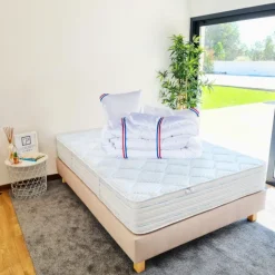 Ensemble Matelasépaisseur 24 cm, ferme, face été/hiver + sommier beige ep20cm + 2 oreillers + couette