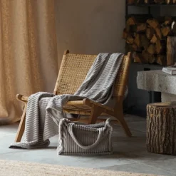 Ensemble plaid et sac doux côtelé