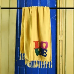 Fouta légère broderie LOVE