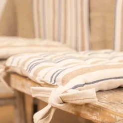 Galette de chaise matelassée à rayures en toile canevas