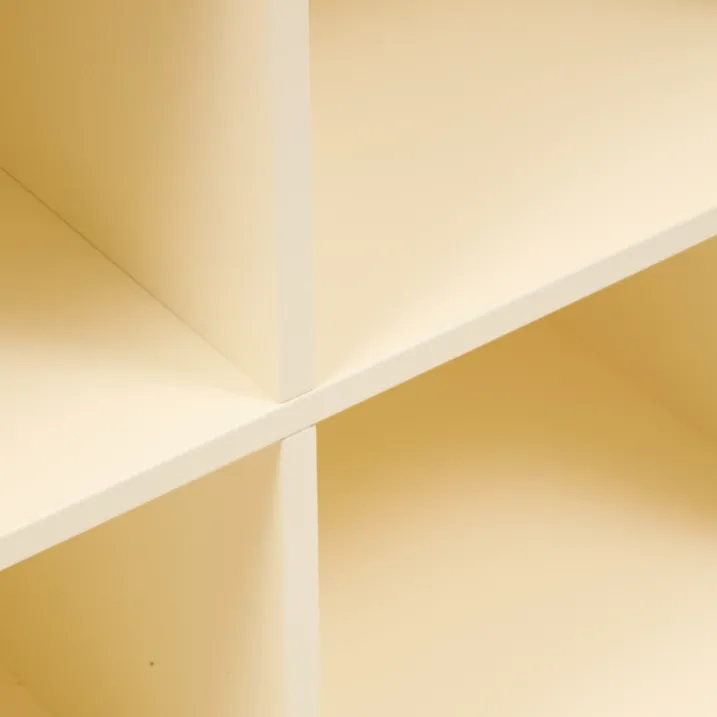 Grande bibliothèque enfant avec portes