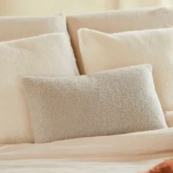Housse de coussin bouclette