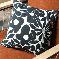 Housse de coussin imprimée graphique en coton