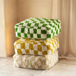 Housse de pouf damier en laine