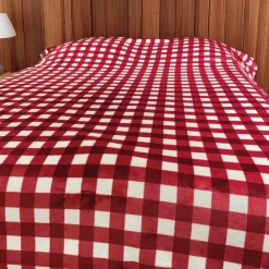 Jeté de canapé et lit motif vichy en polaire