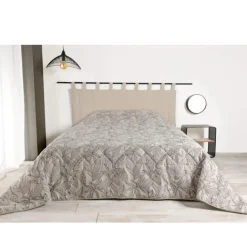 Jeté de lit aux feuilles stylisées