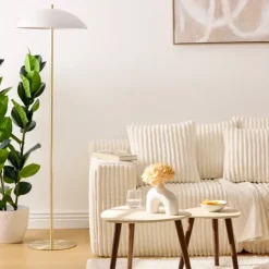 Lampadaire en acier design épuré