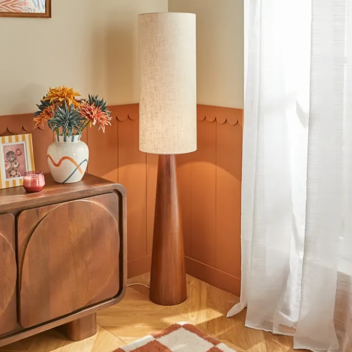 Lampadaire sur pied en bois avec abat-jour en coton