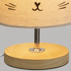 Lampe avec abat jour chat